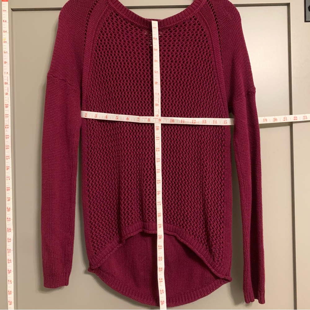 Forever 21 Chunky Burgundy Knit Scoop Neck Sweater Size Small - Picture 2 of 6